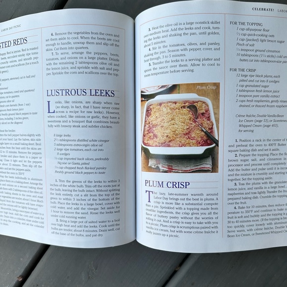 Celebrate! Cookbook- 43 celebrations. 350 recipes! Like new! - Picture 7 of 9